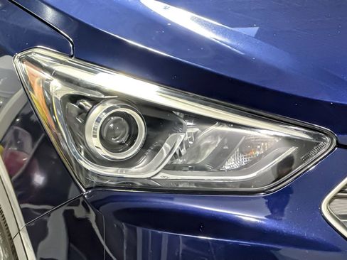 Used 2017 Hyundai Santa Fe Sport w/ 2.0T Ultimate Tech Package 05 image 10