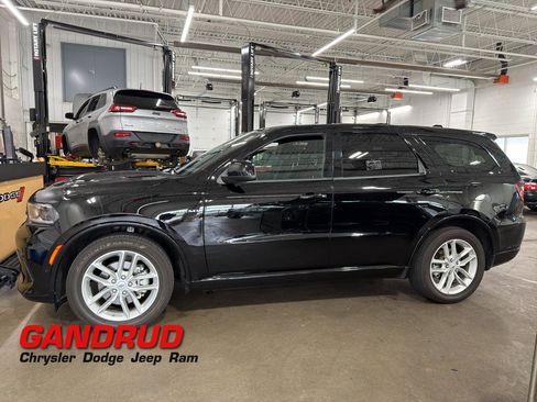 Used 2025 Dodge Durango R/T AWD/4WD image 1
