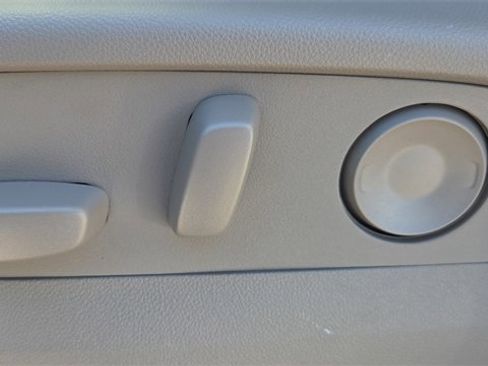 New 2026 GMC Sierra 1500 SLT w/ SLT Premium Package image 36