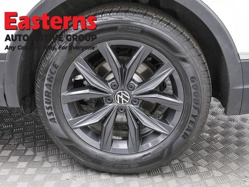 Used 2024 Volkswagen Tiguan Wolfsburg Edition image 33