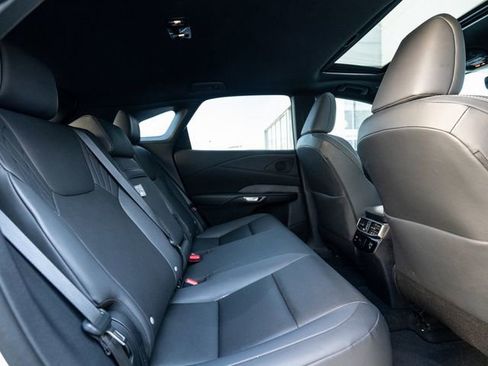 Used 2024 Lexus RX 350 AWD w/ Technology Package image 32