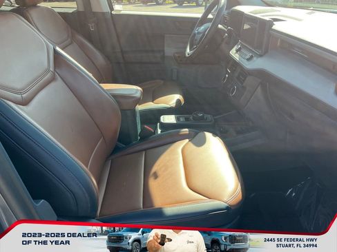 Used 2023 Ford Maverick Lariat w/ Equipment Group 500A Standard image 19