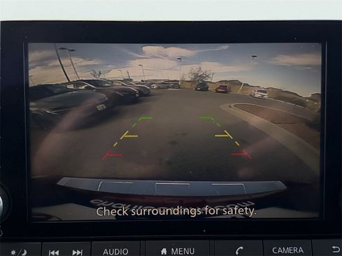 Used 2024 Nissan Rogue SV w/ SV Premium Package image 12