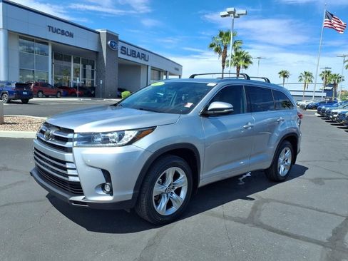 Used 2019 Toyota Highlander Limited AWD/4WD image 8