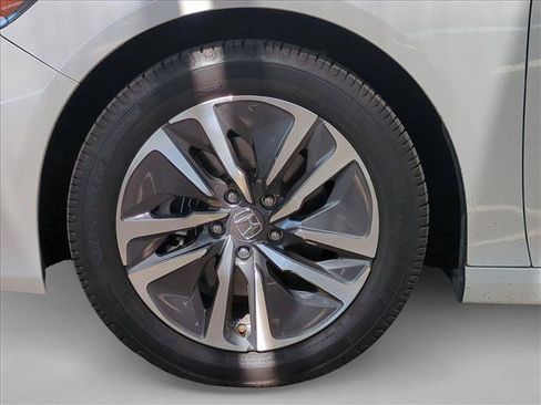 Used 2022 Honda Accord EX-L image 13