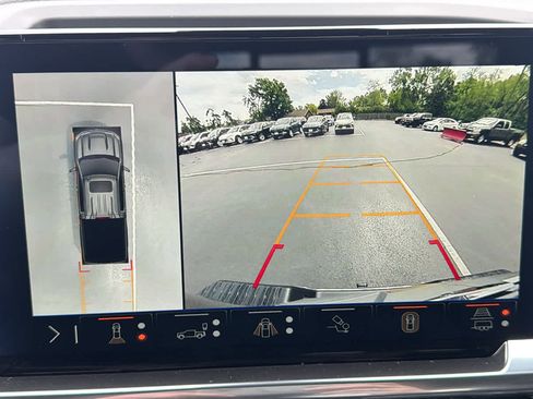 Certified 2024 Chevrolet Silverado 1500 LTZ w/ LTZ Convenience Package II AWD/4WD image 16