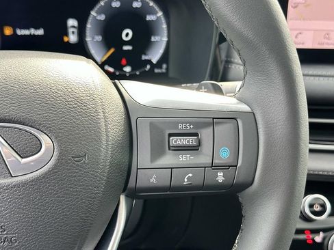 Certified 2025 INFINITI QX60 Luxe w/ Black Edition image 21