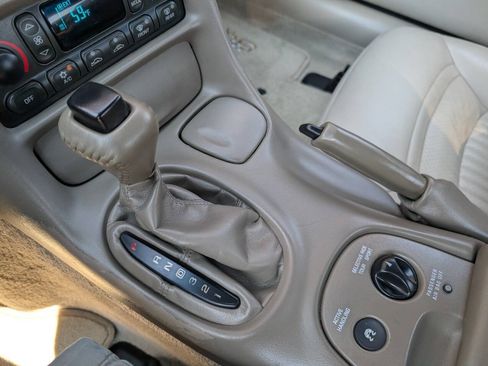 Used 2003 Chevrolet Corvette Convertible w/ Preferred Equipment Group1 RWD image 23