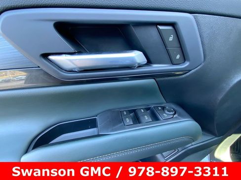 New 2026 GMC Terrain AT4 w/ LPO, Floor Liner Package image 20