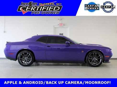 Certified 2023 Dodge Challenger R/T Scat Pack image 1