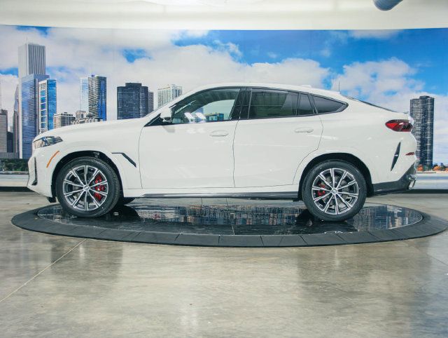 Used 2027 BMW X6 xDrive40i w/ Premium Package AWD/4WD image 6