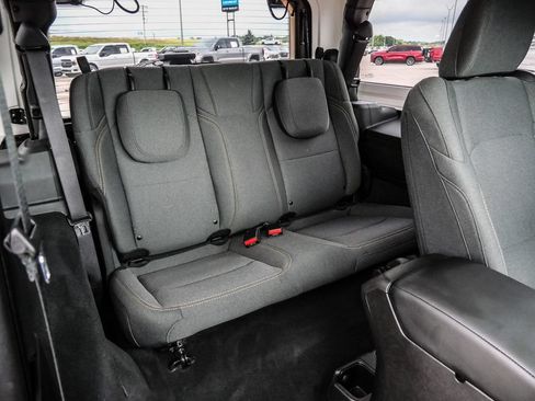 Used 2025 Jeep Wrangler Sport AWD/4WD image 39