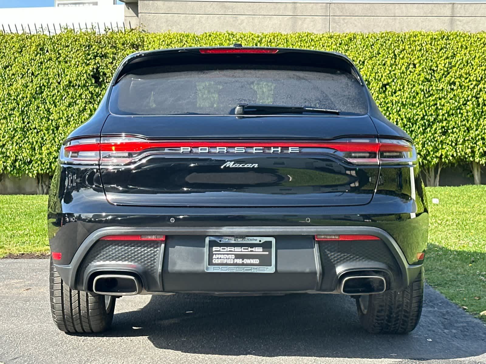Certified 2025 Porsche Macan AWD/4WD image 7