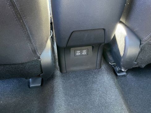 Used 2025 Toyota Prius LE image 23