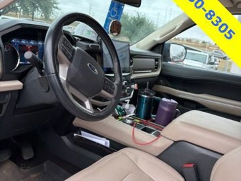 Certified 2023 Ford Expedition Limited image 7