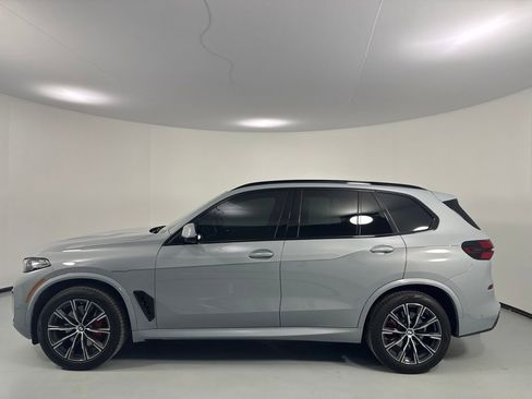 Certified 2024 BMW X5 xDrive40i w/ Executive Package AWD/4WD image 4