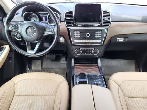 Used 2017 Mercedes-Benz GLS 450 4MATIC image 26