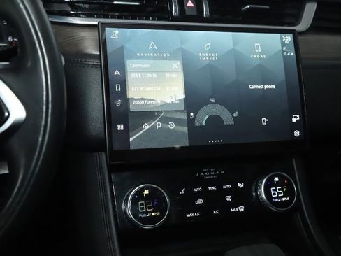 Used 2021 Jaguar F-PACE S image 39