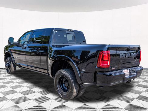 New 2026 RAM 3500 Limited AWD/4WD image 20