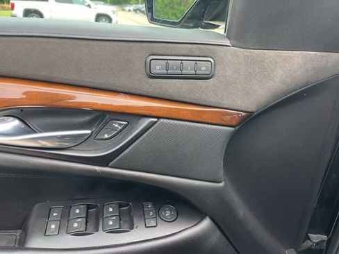 Used 2020 Cadillac Escalade Premium Luxury image 14
