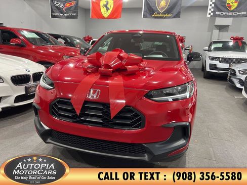 Used 2025 Honda HR-V Sport image 1