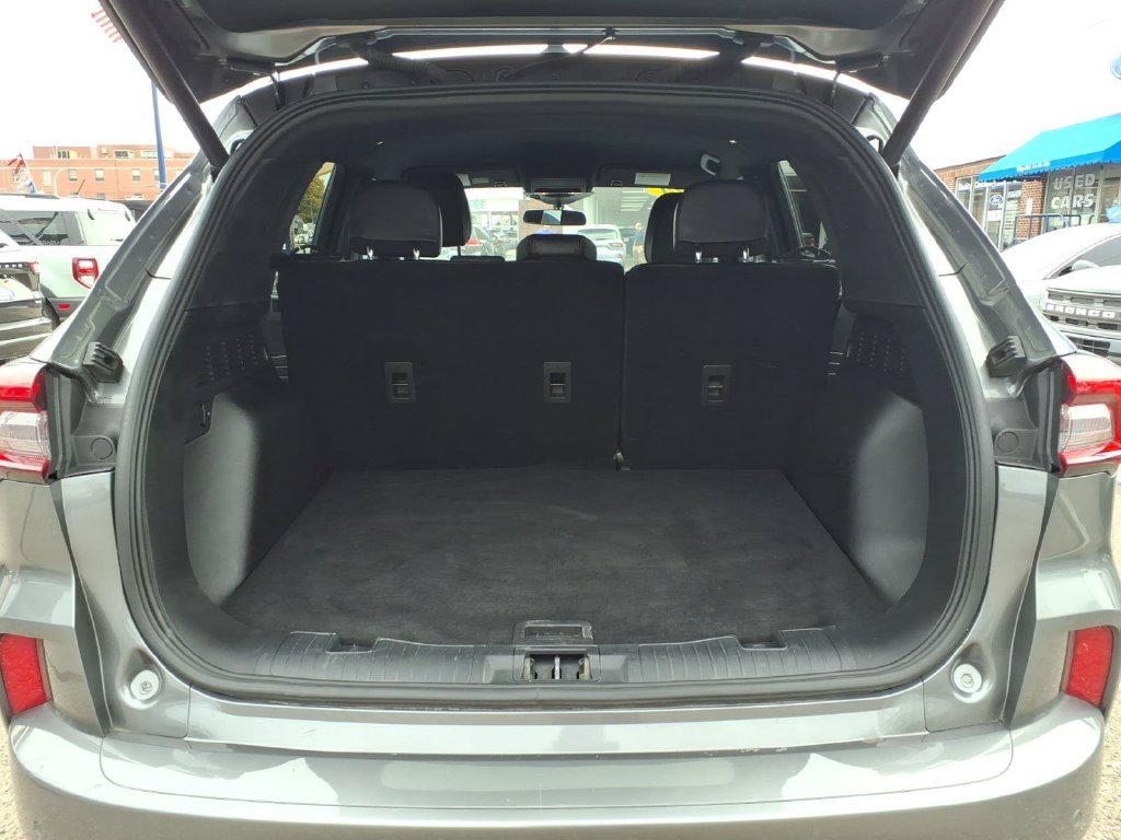 Certified 2024 Ford Escape ST-Line w/ Tech Pack #1 FWD image 10