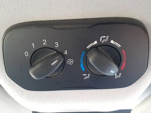 Used 2016 Ford Transit 350 XL image 12