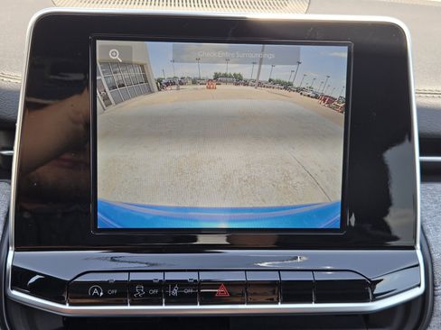 New 2025 Jeep Compass Latitude w/ Convenience Group image 15