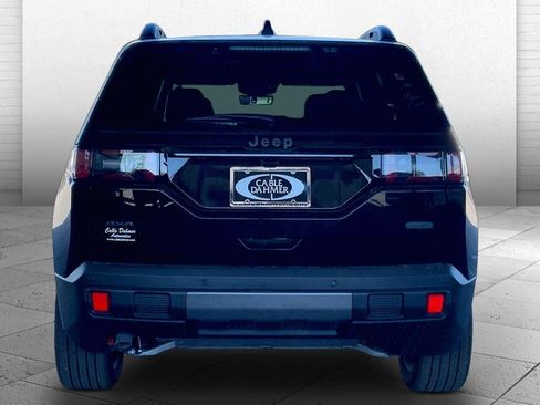 New 2026 Jeep Cherokee Overland w/ Trailer Tow Group AWD/4WD image 4