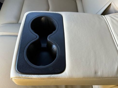 Used 2019 Cadillac XT5 Luxury image 10