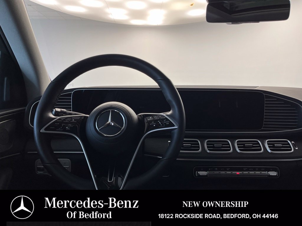 Used 2026 Mercedes-Benz GLS 450 4MATIC image 23