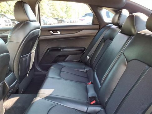 Used 2022 Kia K5 GT-Line image 13