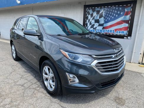 Used 2018 Chevrolet Equinox LT AWD/4WD image 1