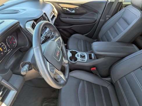 Used 2024 GMC Terrain Denali w/ Black Diamond Edition image 23