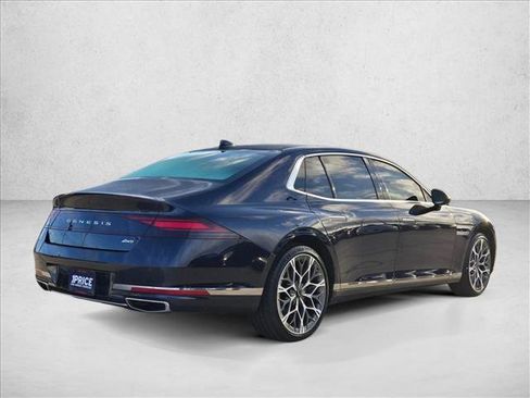 Used 2025 Genesis G90 3.5T AWD/4WD image 5