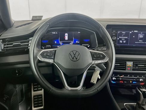 Used 2025 Volkswagen Jetta Sport FWD image 18
