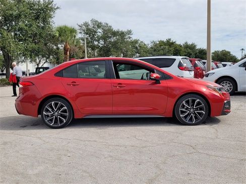 Used 2021 Toyota Corolla SE image 5