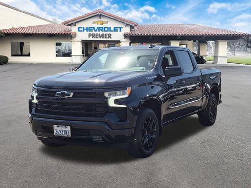 Used 2024 Chevrolet Silverado 1500 RST w/ Protection Package AWD/4WD image 4