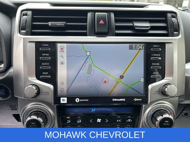 Used 2021 Toyota 4Runner Limited AWD/4WD image 15