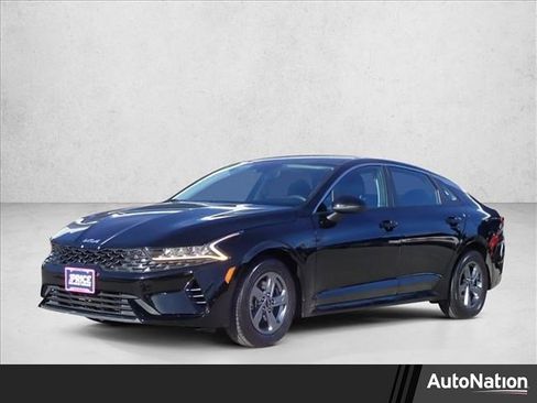 Used 2023 Kia K5 LXS image 1