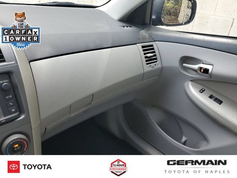 Used 2013 Toyota Corolla LE w/ Premium Pkg FWD image 35