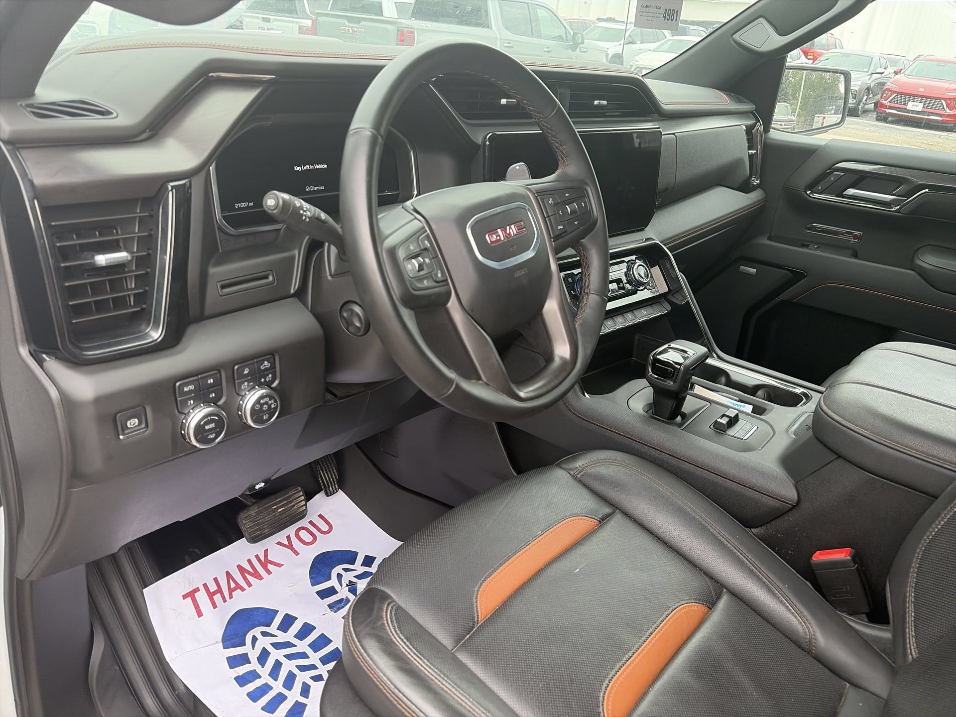 Used 2025 GMC Sierra 1500 AT4 AWD/4WD image 11
