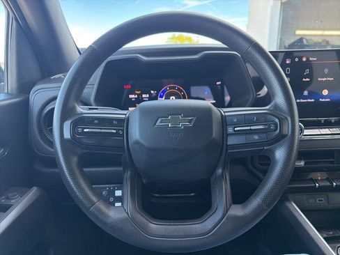 Used 2024 Chevrolet Colorado Trail Boss w/ Advanced Trailering Package AWD/4WD image 11