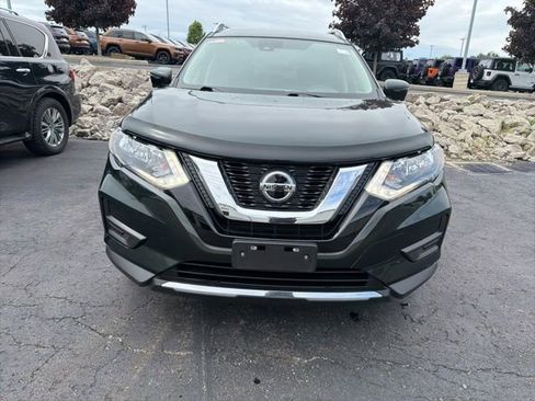 Used 2019 Nissan Rogue SV w/ Sun & Sound Touring Package AWD/4WD image 2