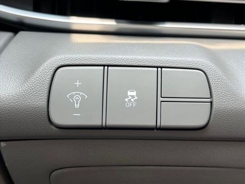 New 2024 Hyundai Elantra SEL w/ Convenience Package image 22