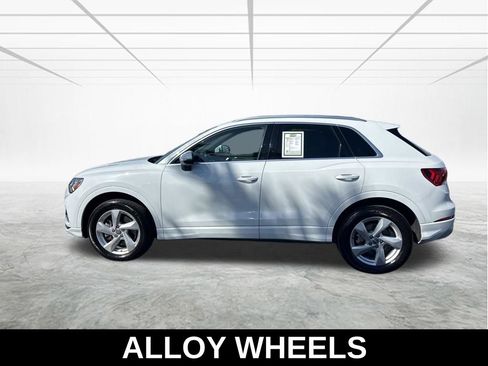 Used 2020 Audi Q3 2.0T Premium Plus w/ Premium Plus Package image 8