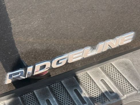 Used 2021 Honda Ridgeline Black Edition image 9