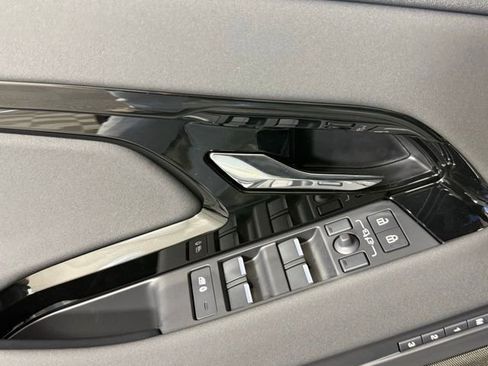 New 2026 Land Rover Range Rover Evoque S image 14