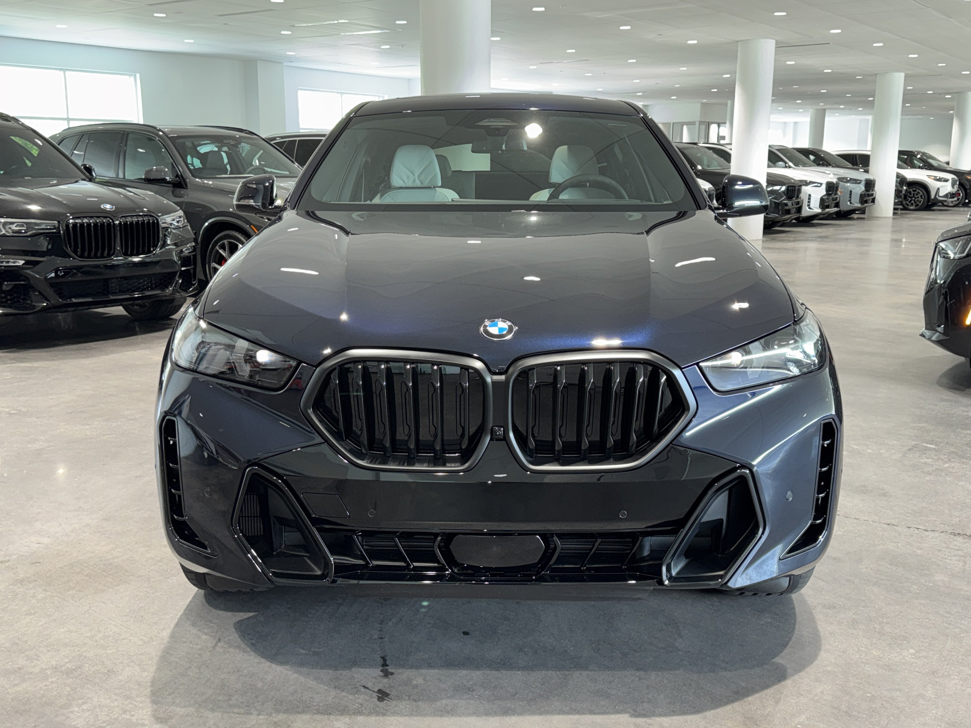 New 2027 BMW X6 xDrive40i w/ Climate Comfort Package AWD/4WD image 2