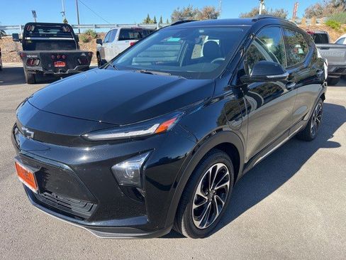 Certified 2023 Chevrolet Bolt EUV Premier image 9